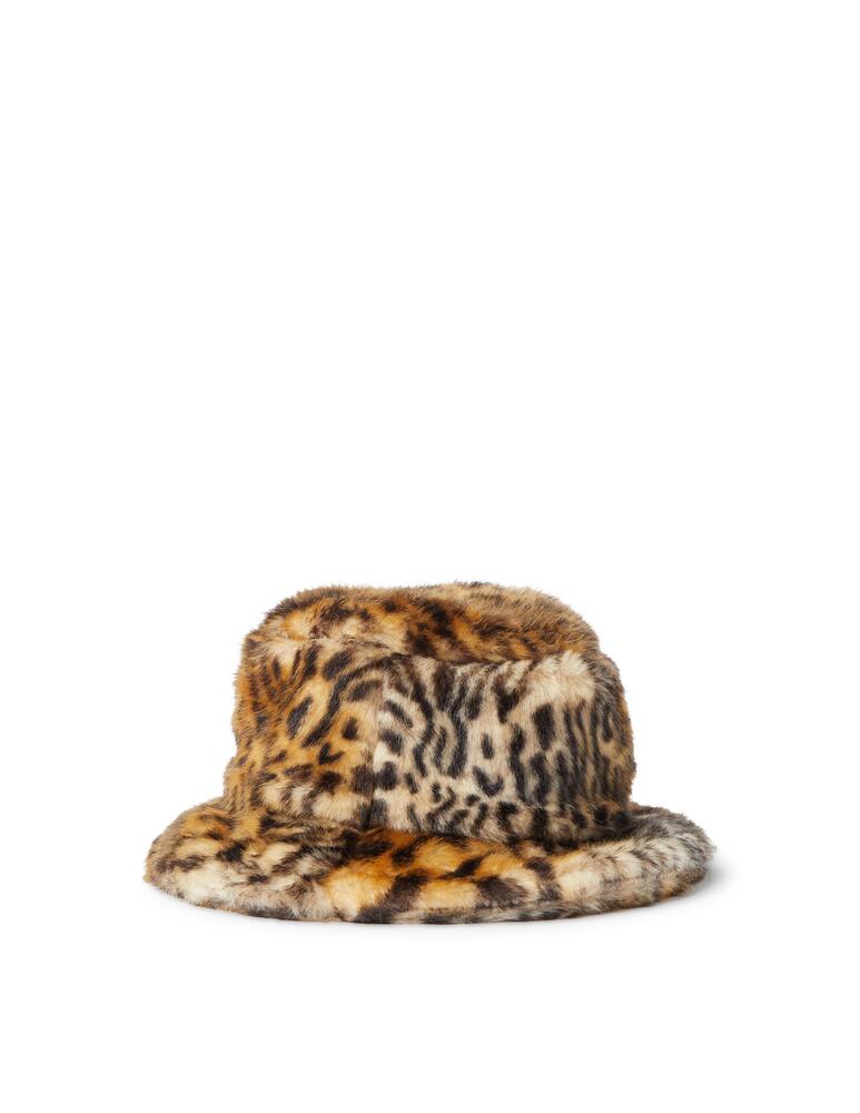 rinascente Stand Studio Bucket hat Wera 