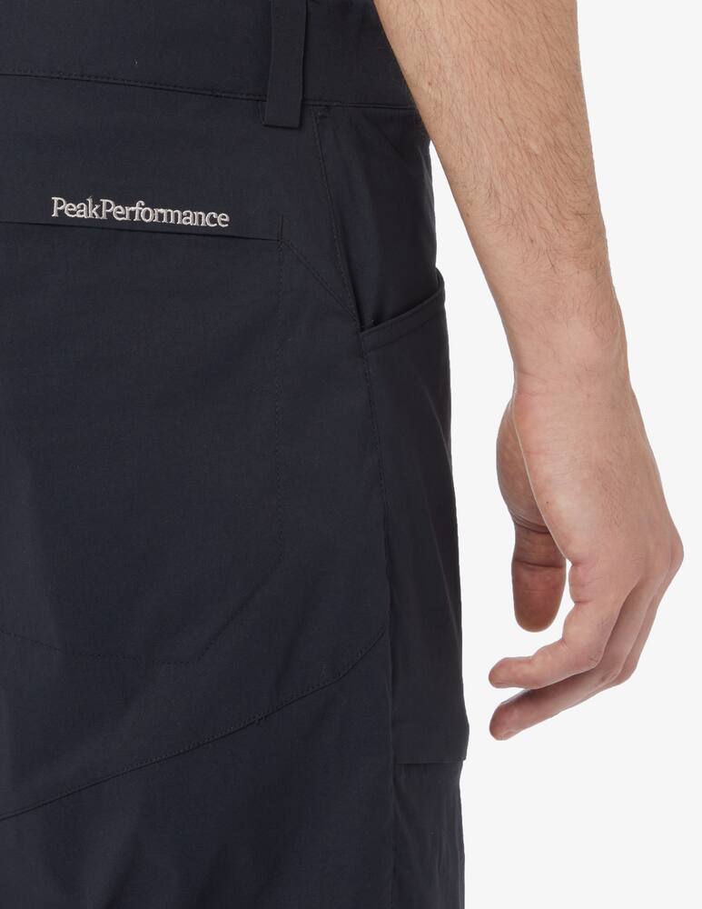 rinascente Peak Performance Iconiq technical shorts