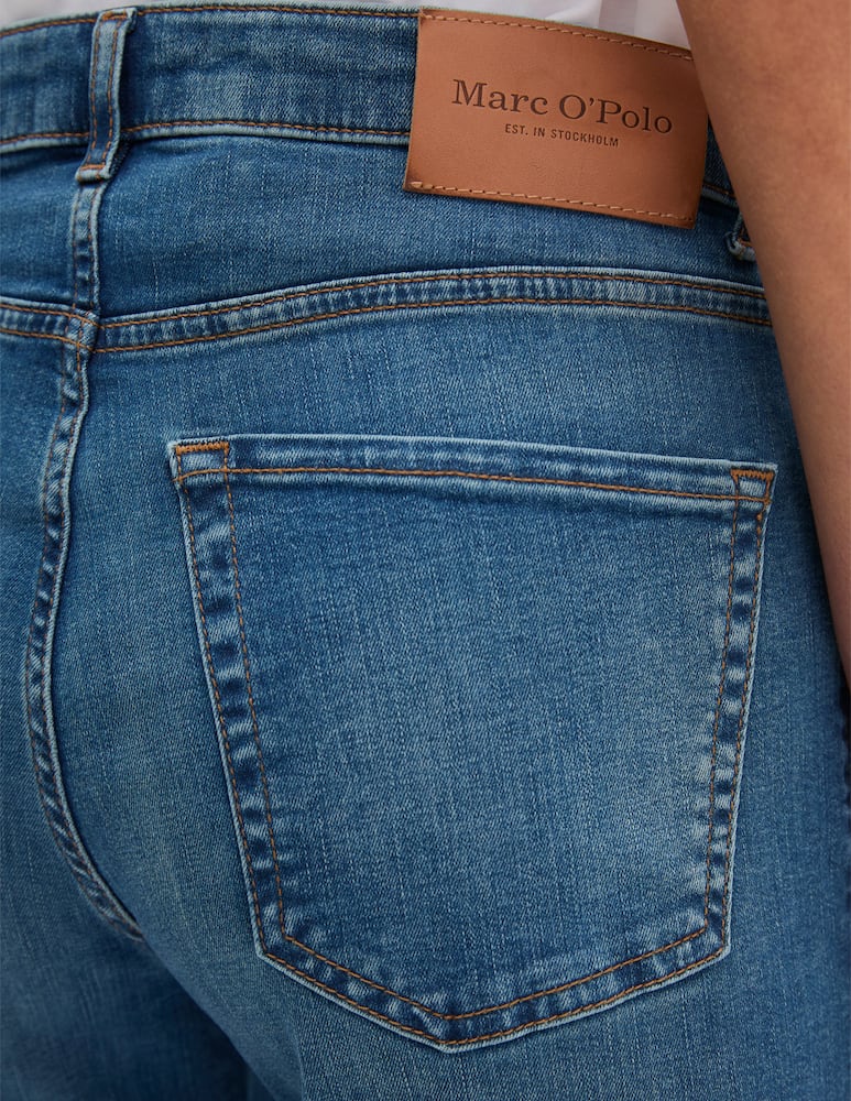 Marc O'Polo Straight fit cropped denim trousers - picture 4 Marc O'Polo Straight fit cropped denim trousers - picture 4