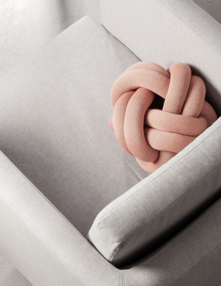 Design House Stockholm Cuscino Knot - immagine 3 Design House Stockholm Cuscino Knot - immagine 3