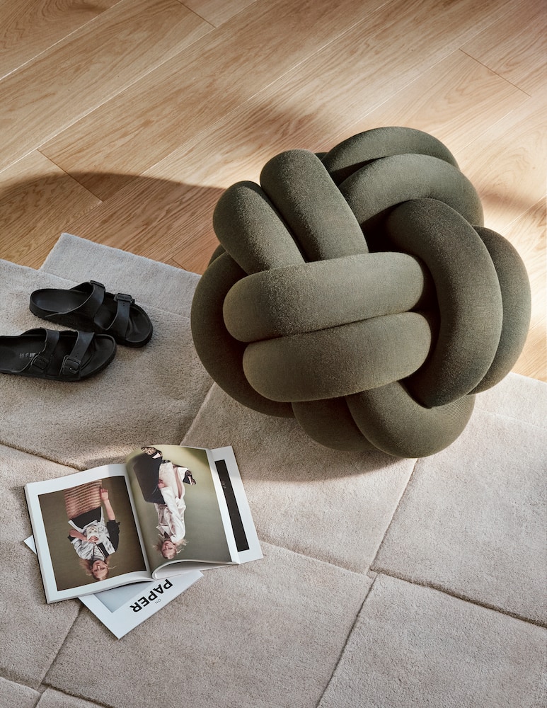 Design House Stockholm Pouf Knot XL - immagine 2 Design House Stockholm Pouf Knot XL - immagine 2