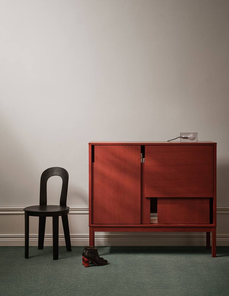 rinascente Design House Stockholm Madia Layer con gambe