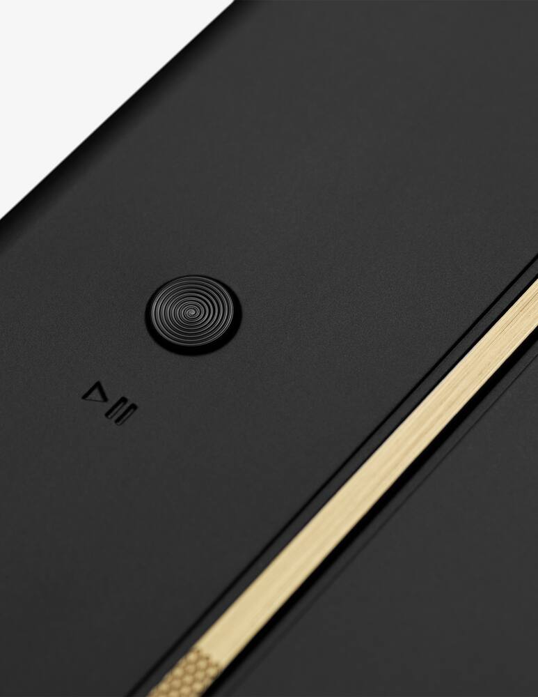 rinascente Marshall Uxbridge Voice Alexa Bluetooth Speaker - Black