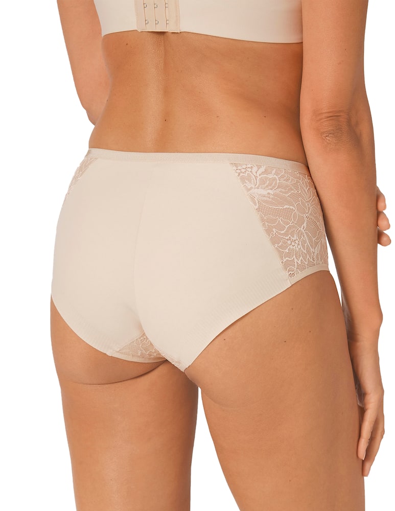 Triumph Amourette Charm Maxi 01 underwear - picture 3 Triumph Amourette Charm Maxi 01 underwear - picture 3