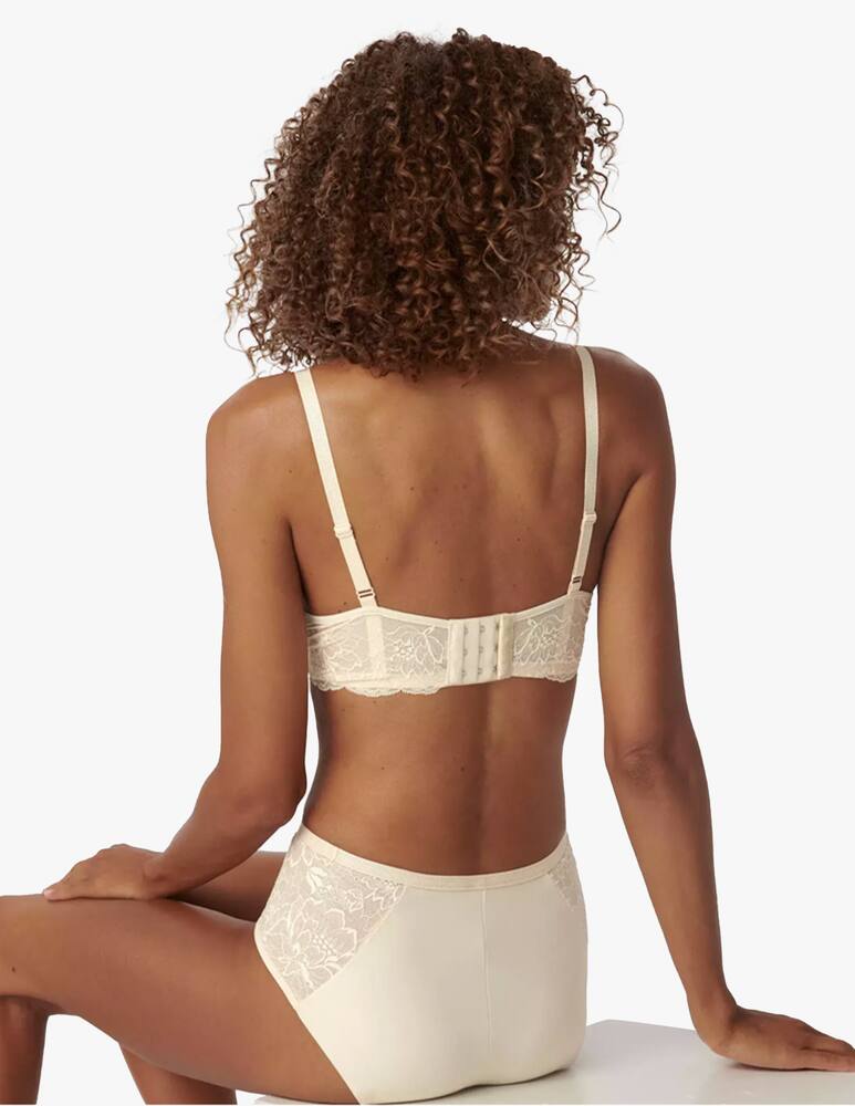 rinascente Triumph Reggiseno senza ferretto Amourette Charm N03