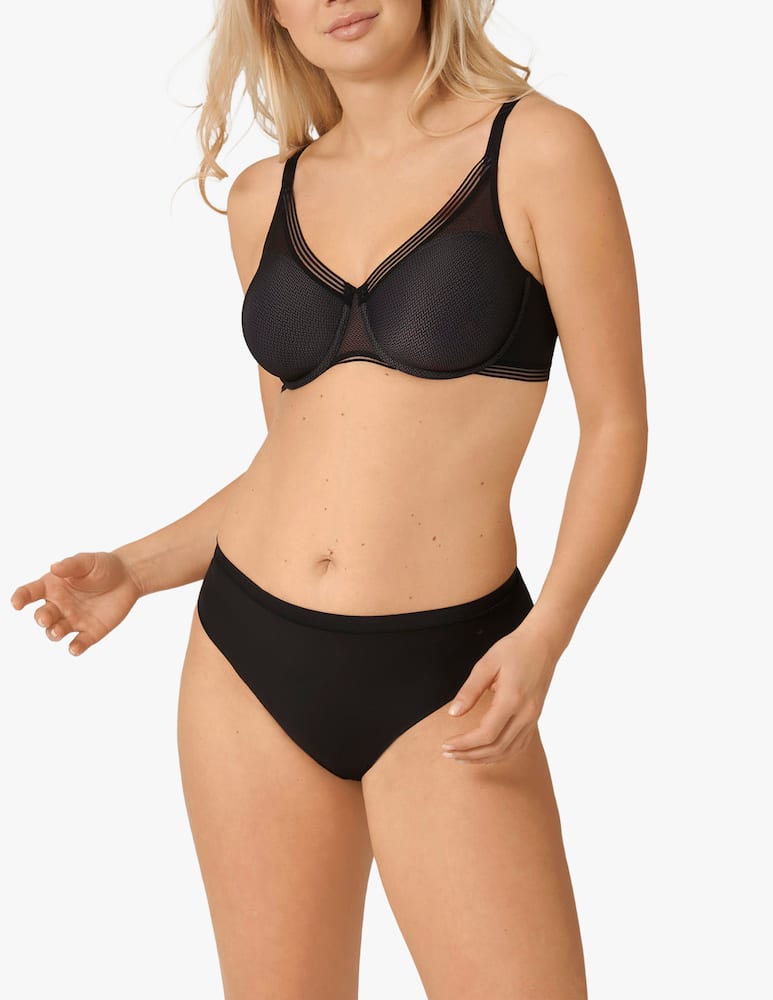 Triumph Infinite Sensation W01 underwire bra - picture 2 Triumph Infinite Sensation W01 underwire bra - picture 2