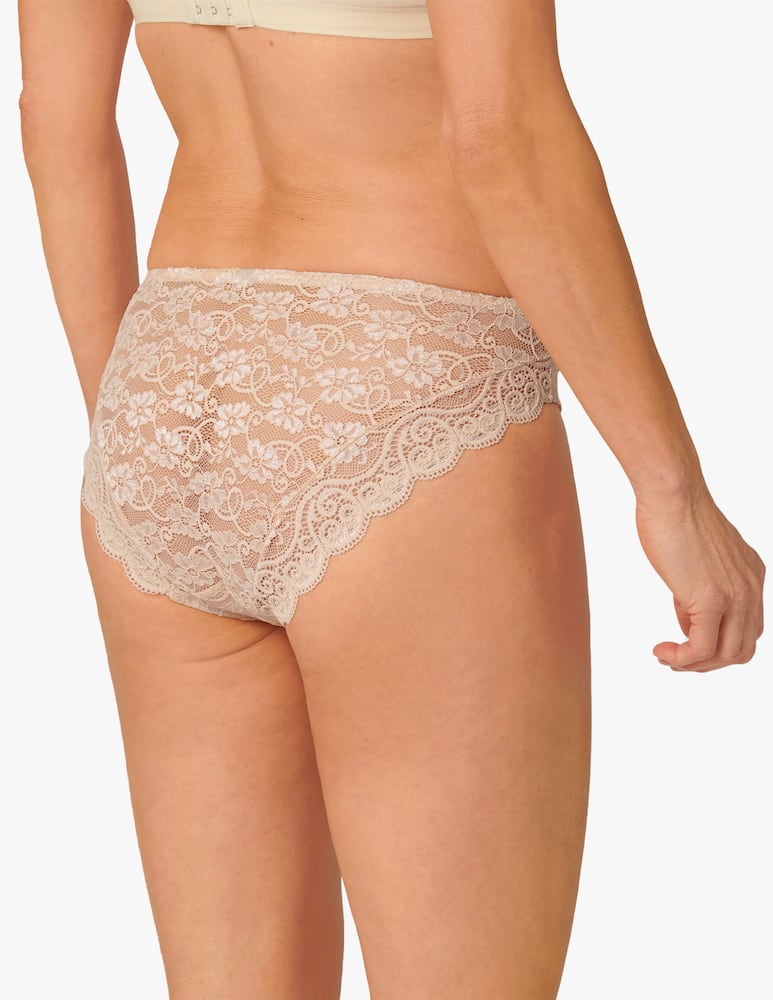 rinascente Triumph Tai02 Amourette 300 Magic Wire underwear