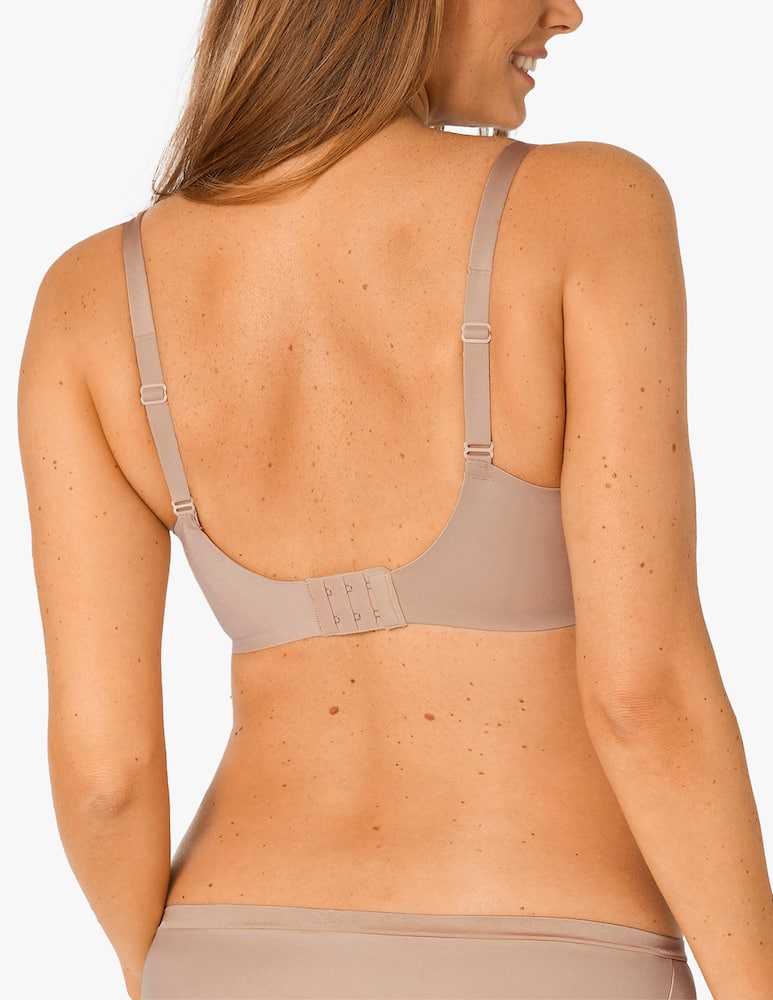 rinascente Triumph Body Make up Soft Touch WPX unlined bra with underwire