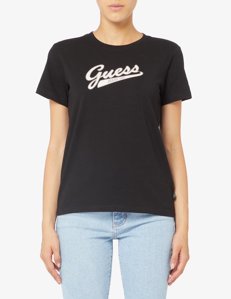 Guess Jeans T-shirt con scritta regolare GJ - immagine 1 Guess Jeans T-shirt con scritta regolare GJ - immagine 1