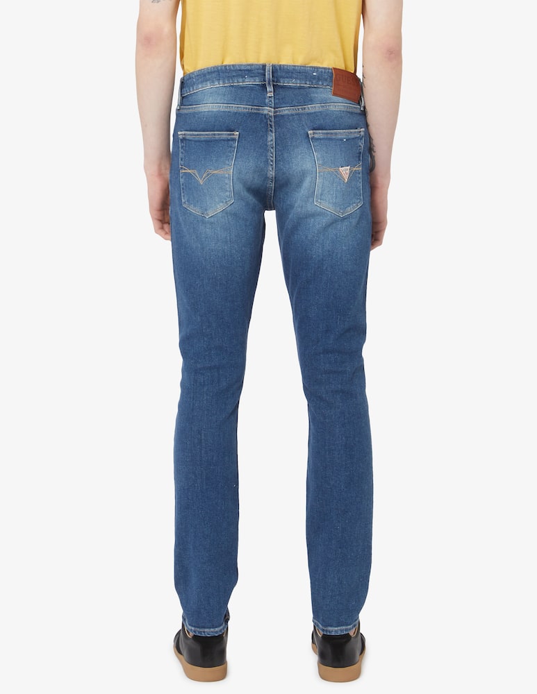 Guess Pantaloni chris - immagine 3 Guess Pantaloni chris - immagine 3