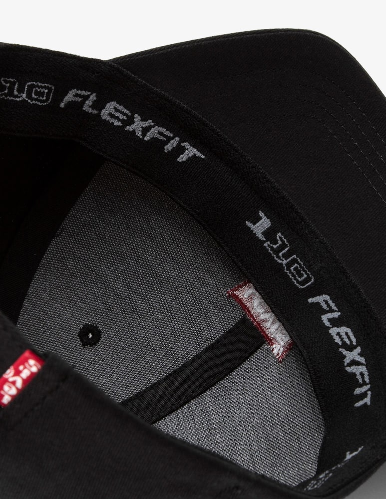 Levi's Housemark flexfit cap - picture 3 Levi's Housemark flexfit cap - picture 3