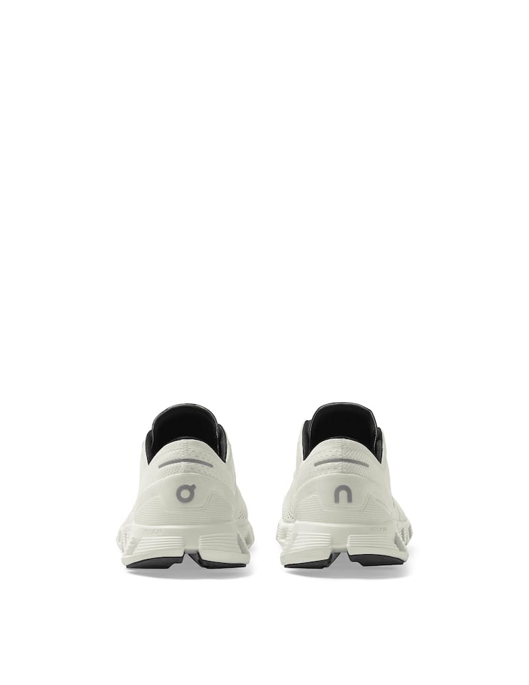 On Running Sneakers cloud x - picture 4 On Running Sneakers cloud x - picture 4