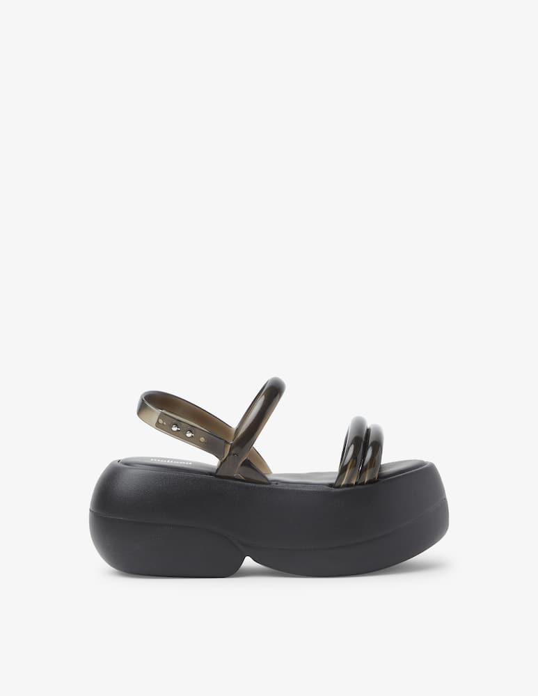 Melissa Snadali con platform Airbubble - immagine 1