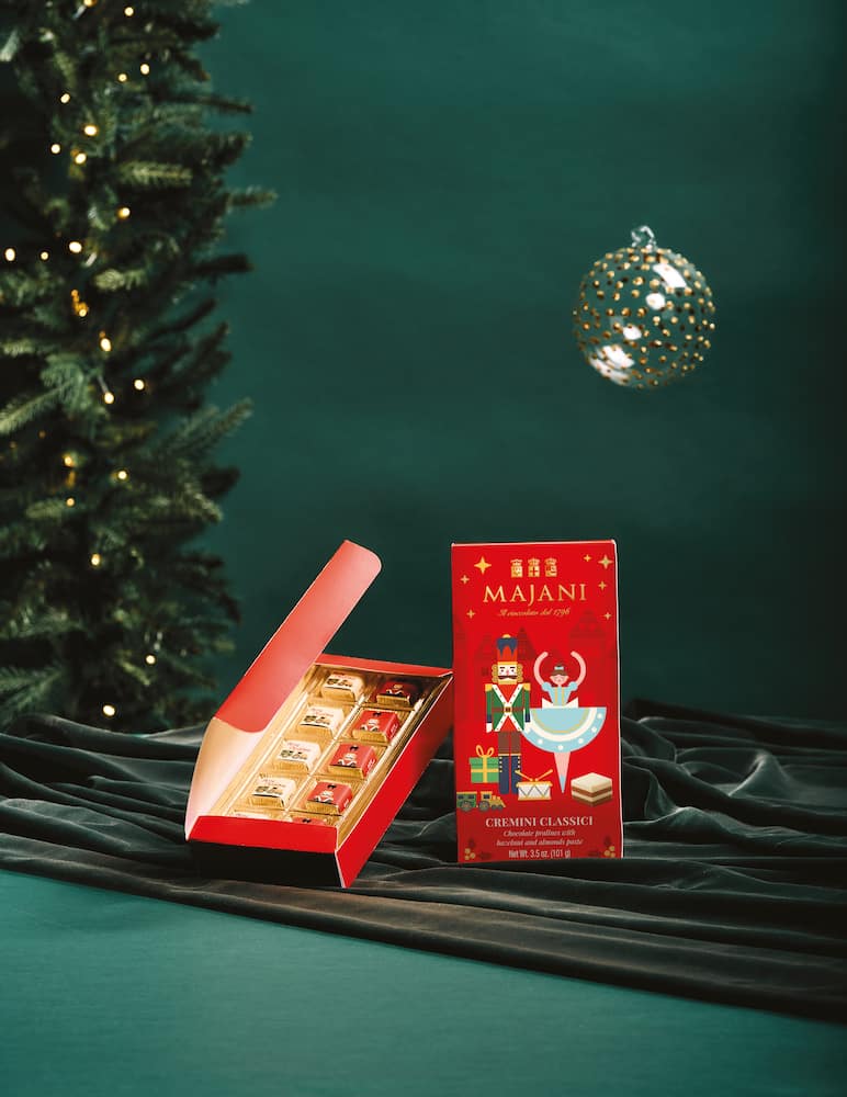 Majani Fiat Box of 10 Christmas Nuts 101g - picture 2 Majani Fiat Box of 10 Christmas Nuts 101g - picture 2
