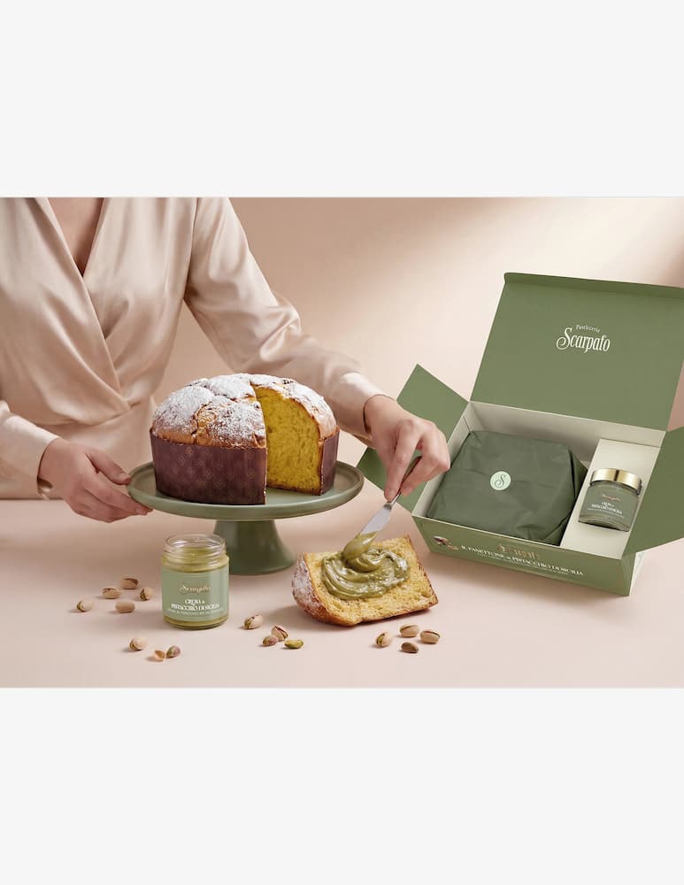 Pasticceria Scarpato Panettone in a Box with a Pistachio Jar 950g - picture 4 Pasticceria Scarpato Panettone in a Box with a Pistachio Jar 950g - picture 4