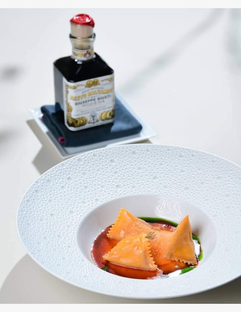 Giuseppe Giusti Balsamic Vinegar Of Modena 2 Gold Medals - Cubica - picture 3 Giuseppe Giusti Balsamic Vinegar Of Modena 2 Gold Medals - Cubica - picture 3