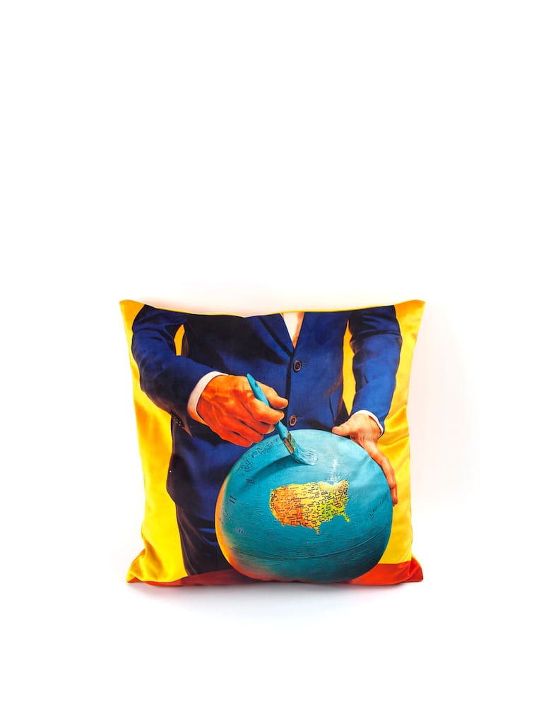 Seletti Cuscino Toiletpaper - immagine 1 Seletti Cuscino Toiletpaper - immagine 1