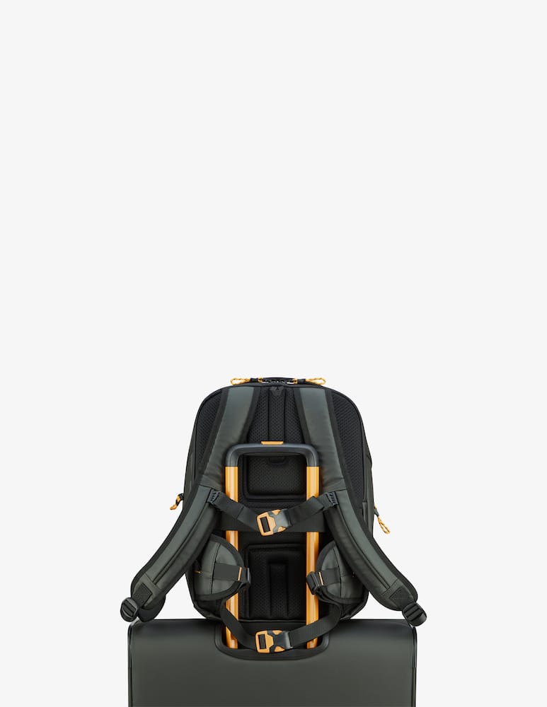 Roncato Norway Zaino Da Viaggio 40X30X20 Cm - Verde Militare - immagine 6 Roncato Norway Zaino Da Viaggio 40X30X20 Cm - Verde Militare - immagine 6