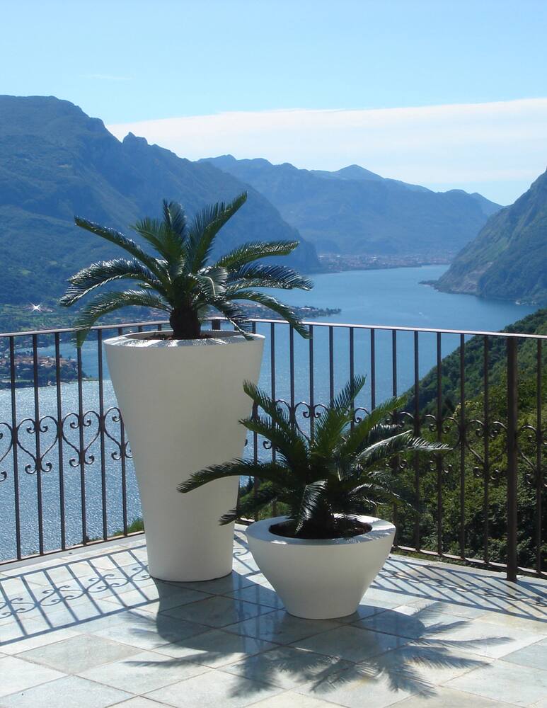 Serralunga Ming Small Vaso - immagine 3 Serralunga Ming Small Vaso - immagine 3