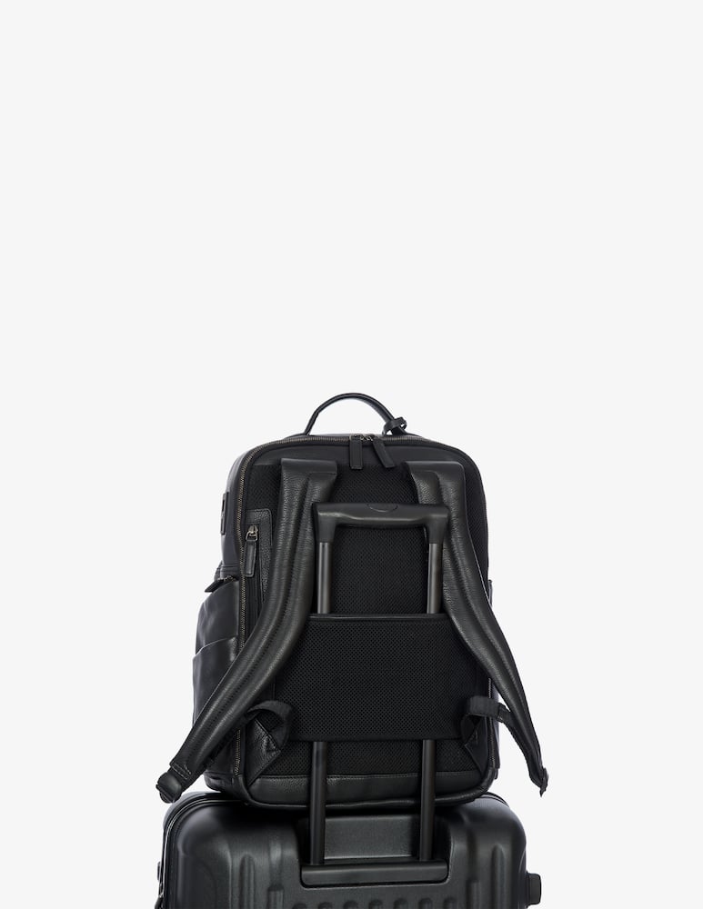 Bric's Zaino XL con porta pc e usb - immagine 3 Bric's Zaino XL con porta pc e usb - immagine 3