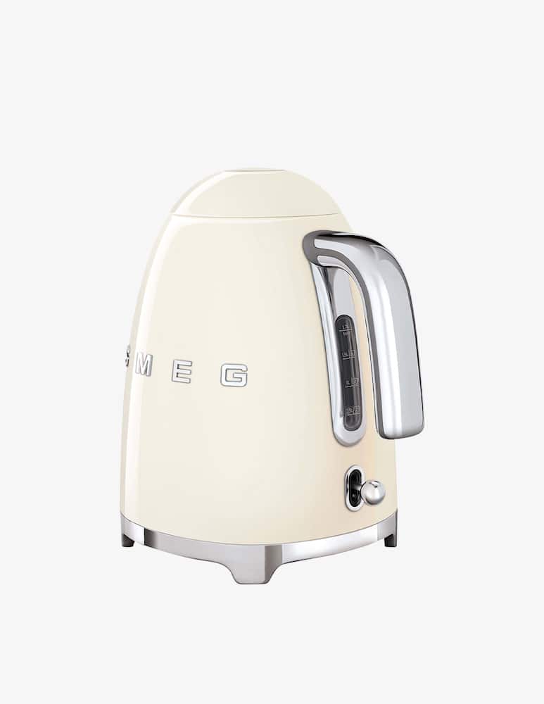 Smeg Standard Kettle 50'S Style Glossy Cream - picture 3 Smeg Standard Kettle 50'S Style Glossy Cream - picture 3