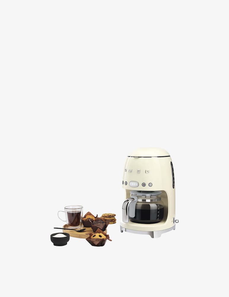 Smeg Drip Filter Coffee Machine Cream - picture 5 Smeg Drip Filter Coffee Machine Cream - picture 5