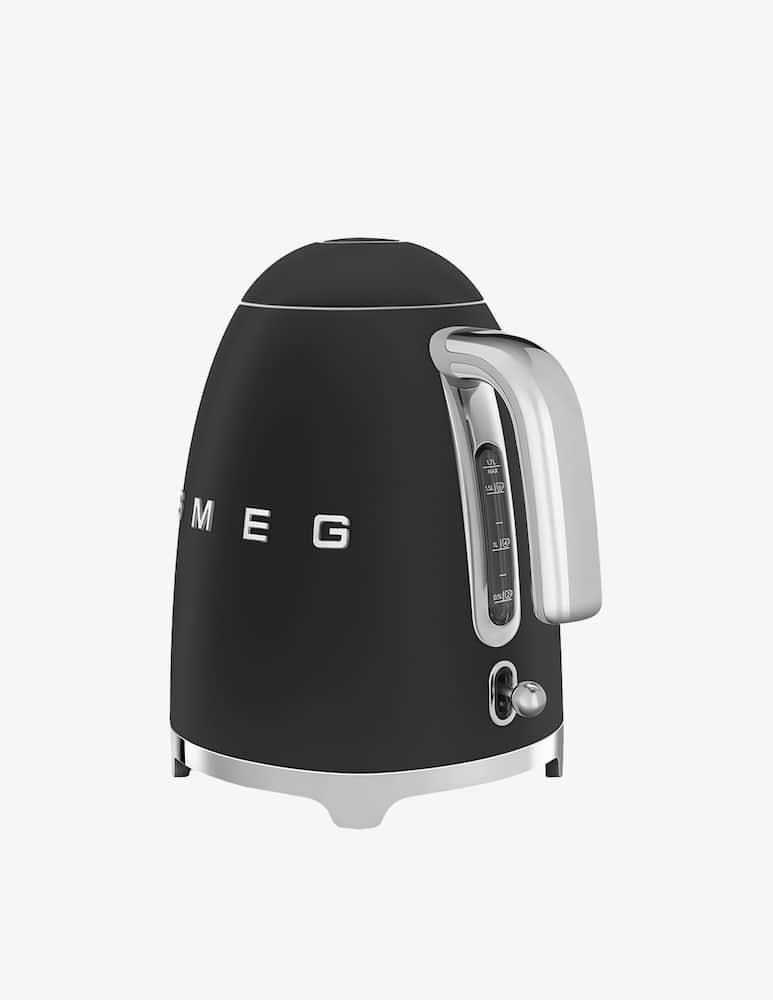 Smeg Bollitore standard 50's Style nero opaco - immagine 3 Smeg Bollitore standard 50's Style nero opaco - immagine 3