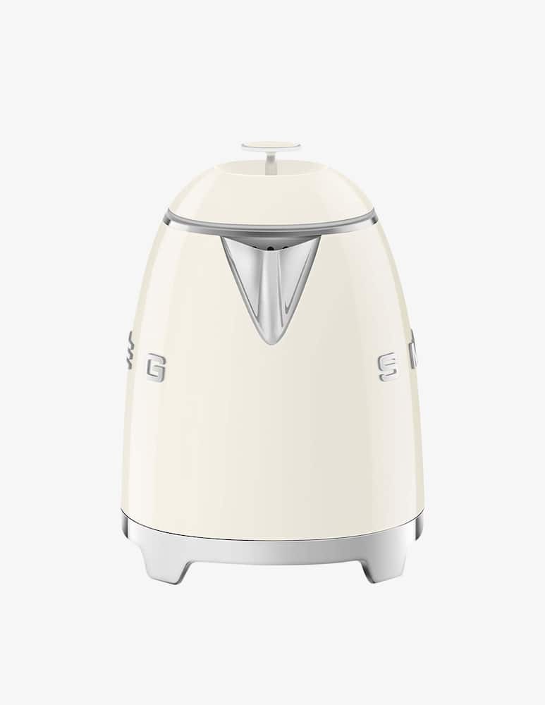 Smeg Mini Kettle 50'S Style Glossy Cream - picture 3 Smeg Mini Kettle 50'S Style Glossy Cream - picture 3