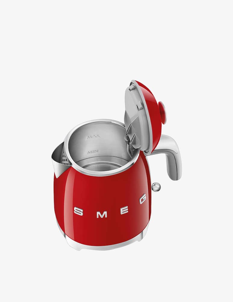 Smeg Mini Bollitore 50'S Style Rosso Lucido - immagine 4 Smeg Mini Bollitore 50'S Style Rosso Lucido - immagine 4