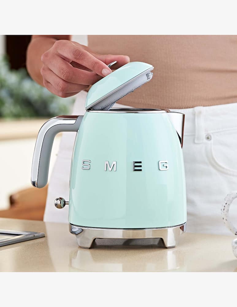 Smeg Mini Bollitore 50'S Style Verde Lucido - immagine 5 Smeg Mini Bollitore 50'S Style Verde Lucido - immagine 5