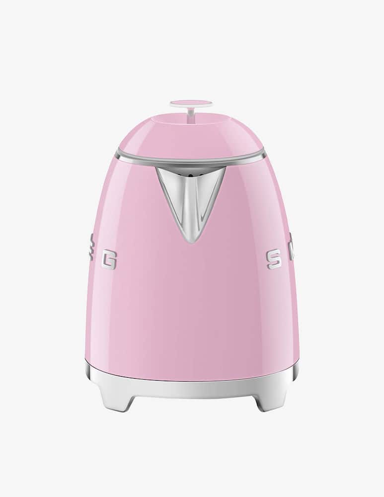 Smeg Mini Kettle 50'S Style Glossy Pink - picture 3 Smeg Mini Kettle 50'S Style Glossy Pink - picture 3