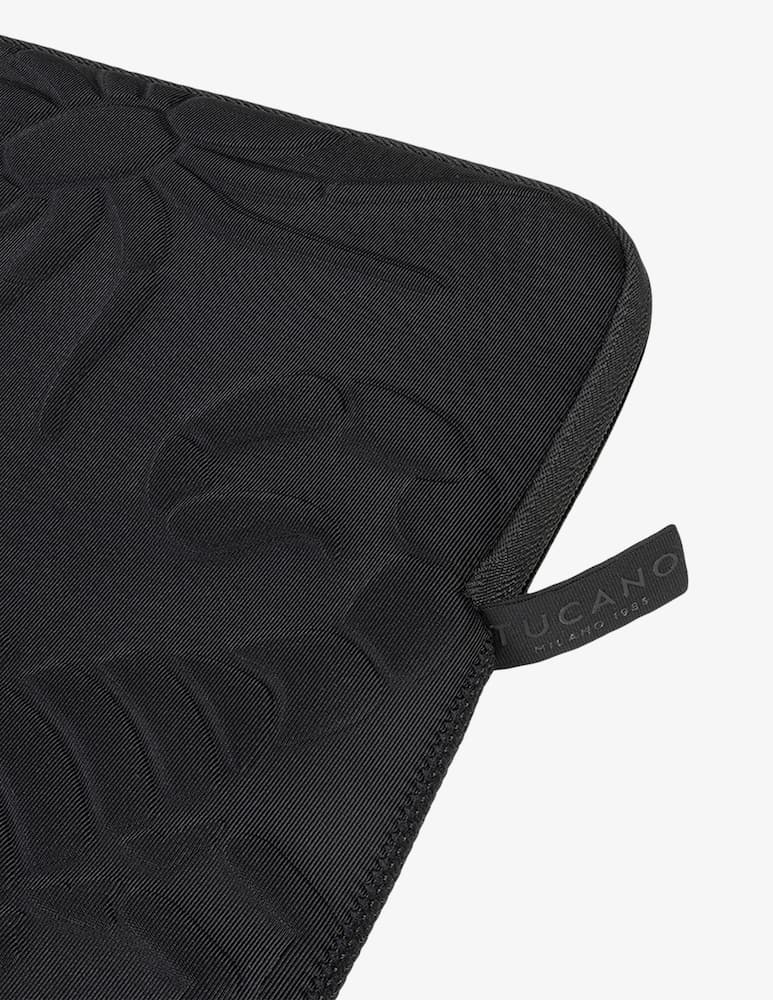 Tucano Custodia Sleeve Rilievo Insetti Mb 16" Nero - immagine 4 Tucano Custodia Sleeve Rilievo Insetti Mb 16" Nero - immagine 4