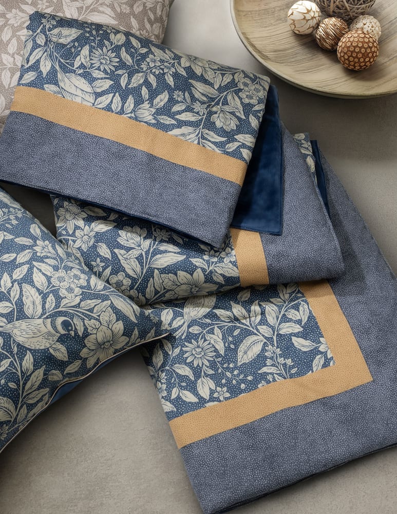 Somma Plaid Flores - immagine 1 Somma Plaid Flores - immagine 1