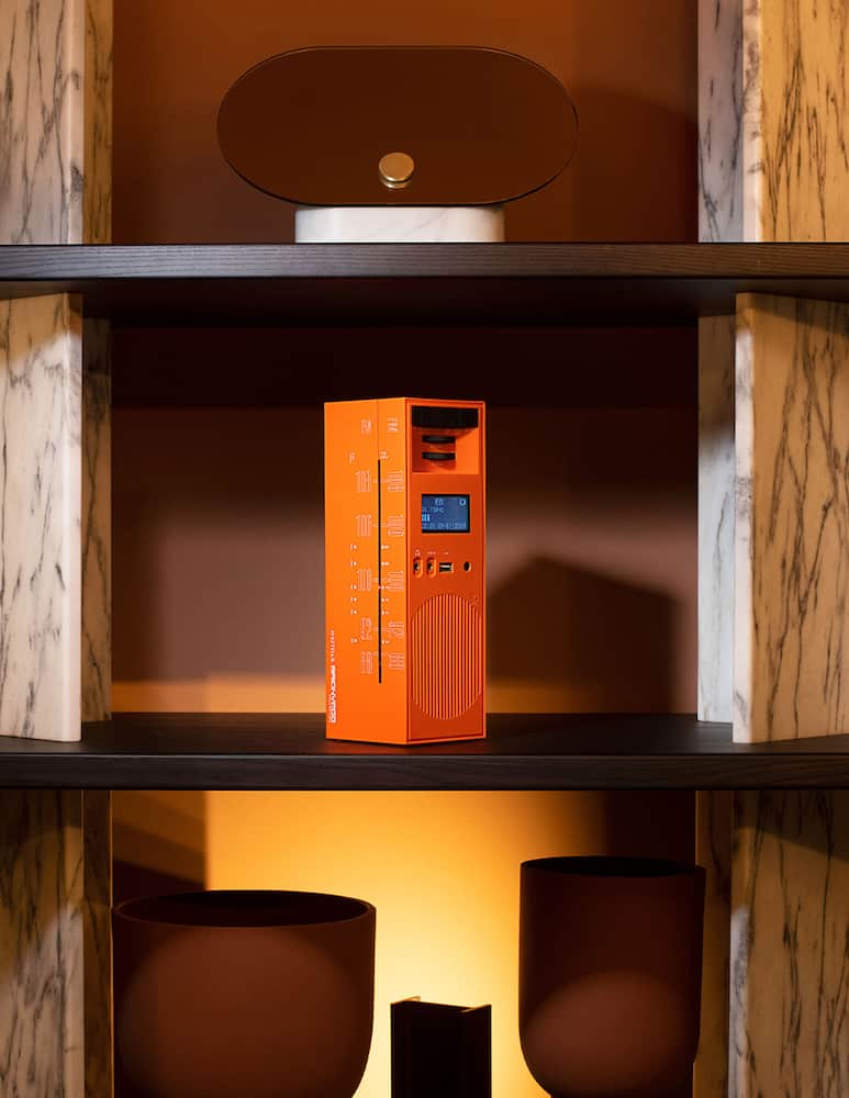 rinascente Brionvega Skyscraper Radio RR327D - Orange