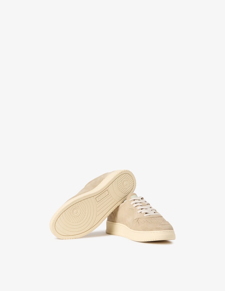 AUTRY Medalist low sneakers - picture 5 AUTRY Medalist low sneakers - picture 5
