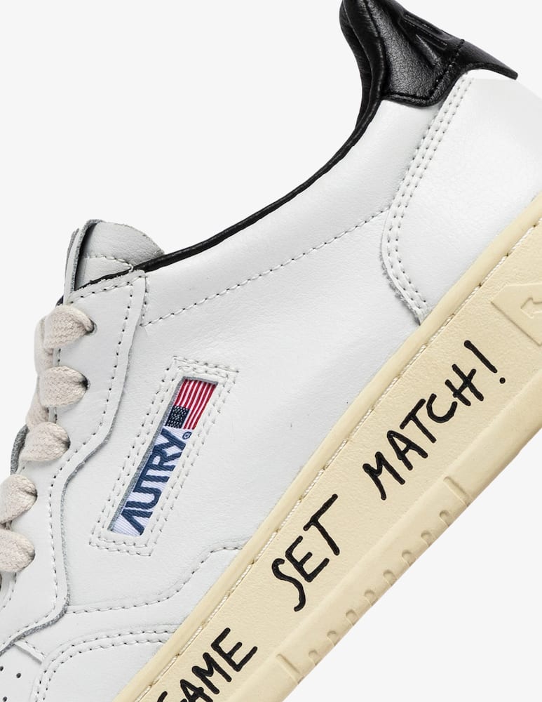 AUTRY Medalist low sneakers - picture 6 AUTRY Medalist low sneakers - picture 6