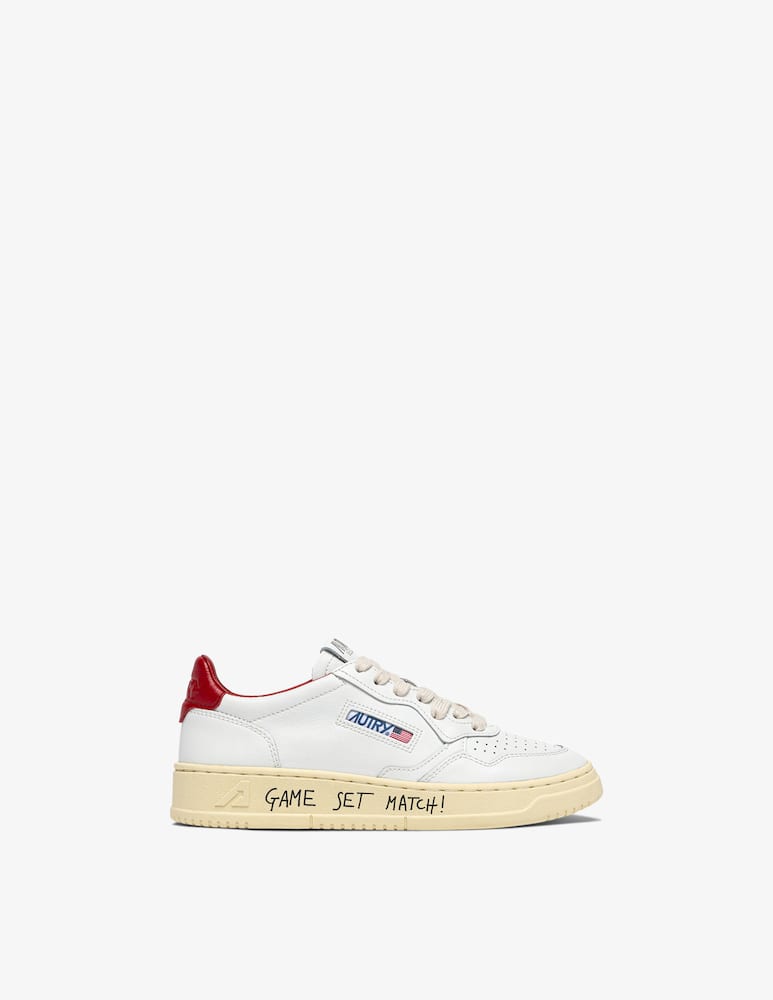 AUTRY Medalist low sneakers - picture 1 AUTRY Medalist low sneakers - picture 1