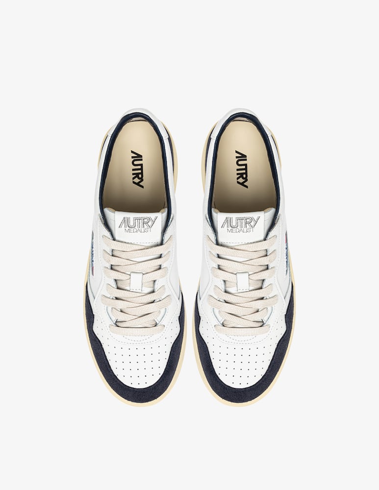 AUTRY Medalist low sneakers - picture 4 AUTRY Medalist low sneakers - picture 4