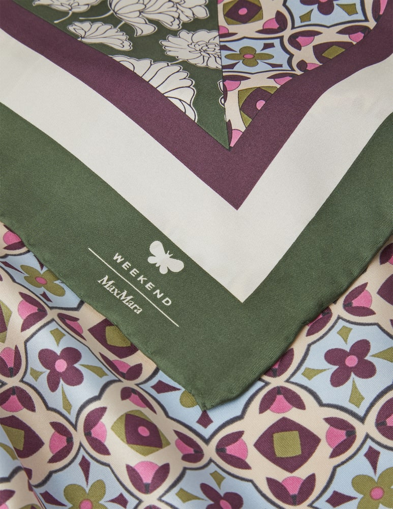 Weekend Max Mara Onesto silk scarf - picture 2 Weekend Max Mara Onesto silk scarf - picture 2