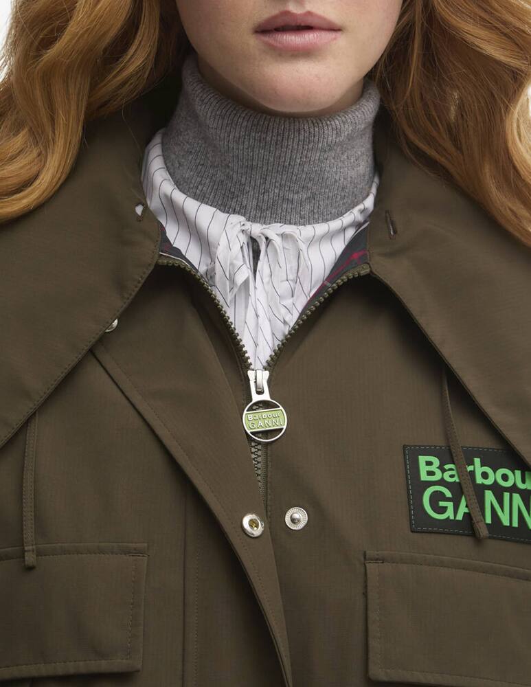 Barbour Parka impermeabile Ganni x Barbour - immagine 4 Barbour Parka impermeabile Ganni x Barbour - immagine 4