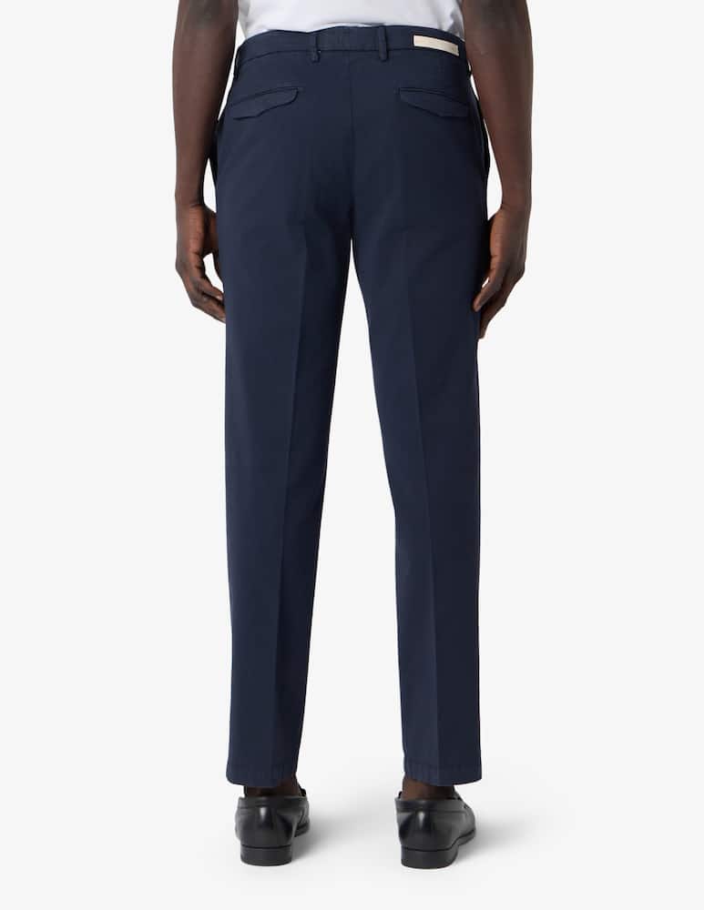 rinascente Briglia Pantaloni chino tapered una pince in cotone tencel