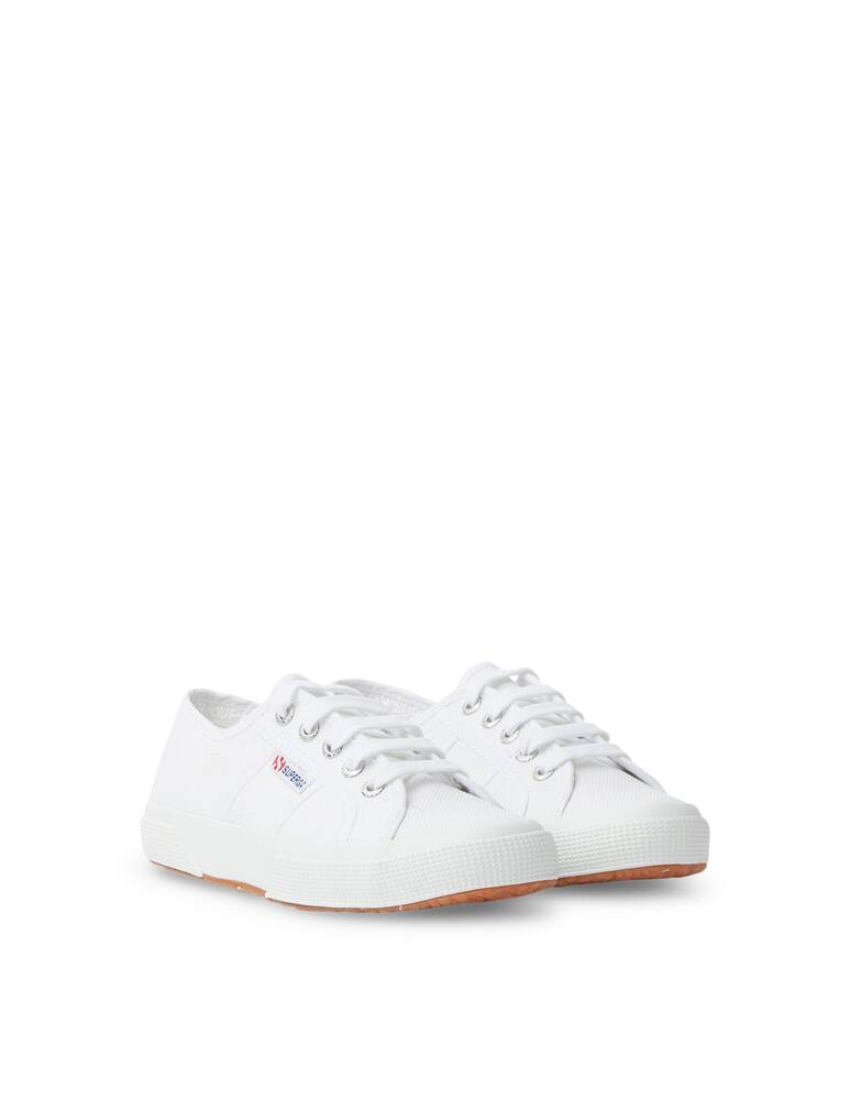 Superga Classic low-top sneakers - white - picture 2 Superga Classic low-top sneakers - white - picture 2