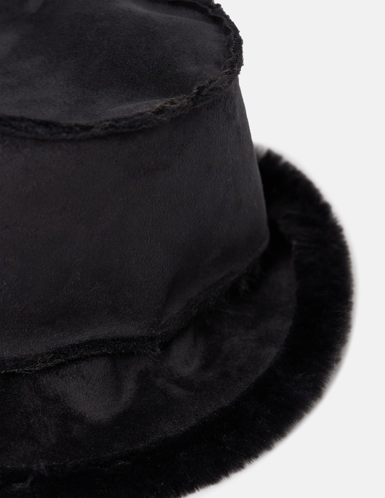 Rinascente Collection Cloche hat with visible stitching - picture 4 Rinascente Collection Cloche hat with visible stitching - picture 4