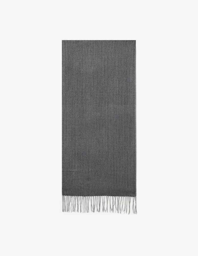 Pure Cashmere Herringbone fringe scarf - picture 1 Pure Cashmere Herringbone fringe scarf - picture 1