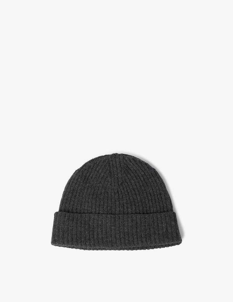 Pure Cashmere Ribbed knit beanie - picture 2 Pure Cashmere Ribbed knit beanie - picture 2