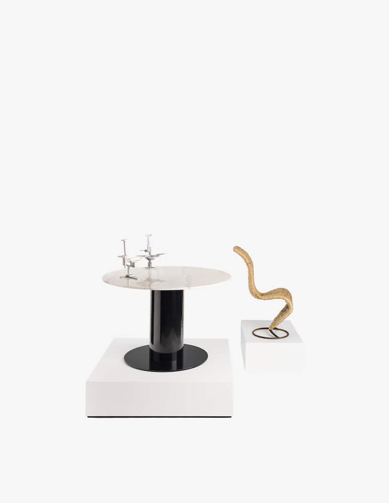 Tom Dixon Tavolo Tube Wide Dining White Marble Top - immagine 2 Tom Dixon Tavolo Tube Wide Dining White Marble Top - immagine 2