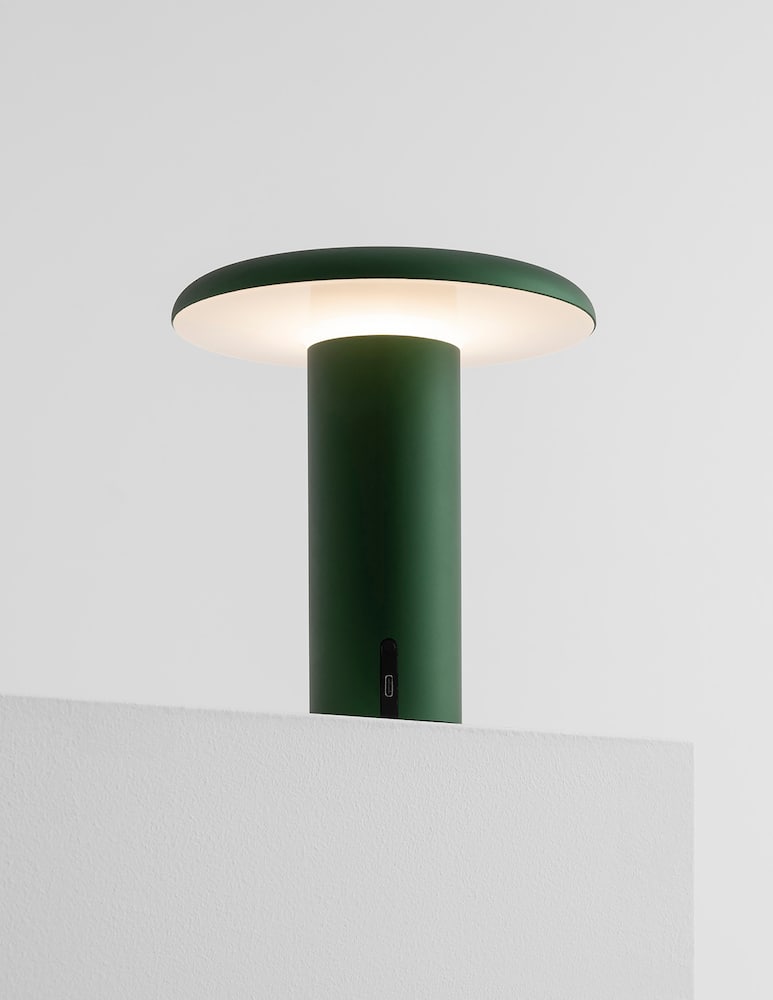 Artemide Table lamp Takku Green Anodised - picture 1 Artemide Table lamp Takku Green Anodised - picture 1