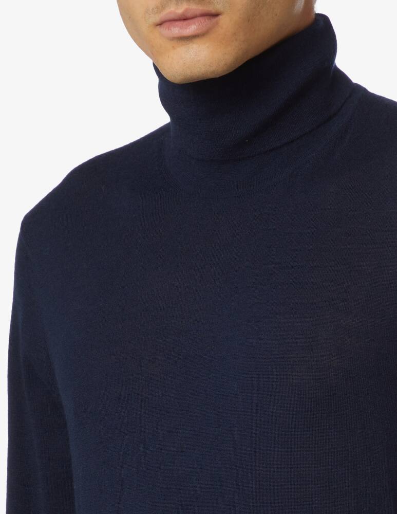 Pure Cashmere Cashmere turtleneck - picture 4 Pure Cashmere Cashmere turtleneck - picture 4