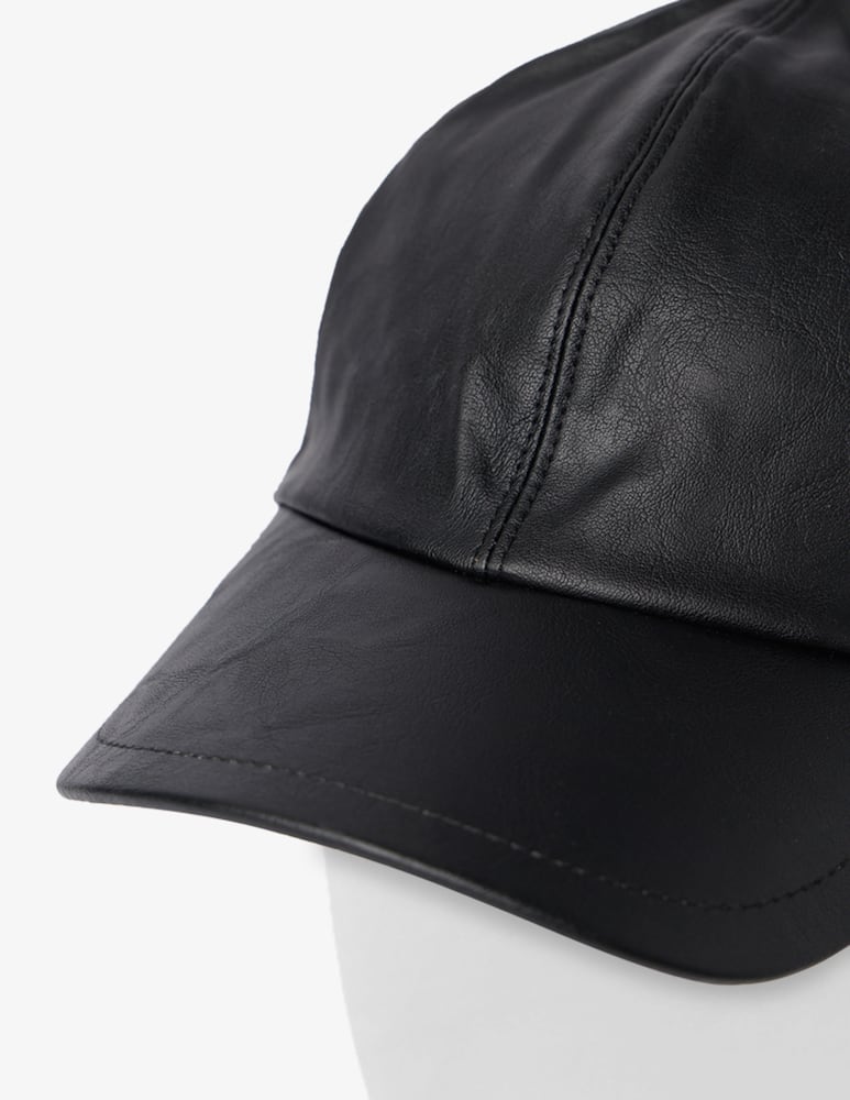 Rinascente Collection Cappello baseball in eco pelle - immagine 4 Rinascente Collection Cappello baseball in eco pelle - immagine 4