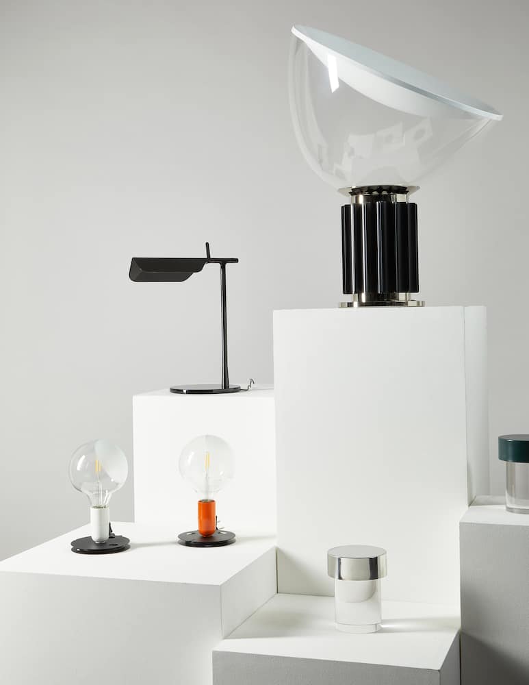 Flos Lampada da tavolo Taccia LED PMMA - immagine 2 Flos Lampada da tavolo Taccia LED PMMA - immagine 2